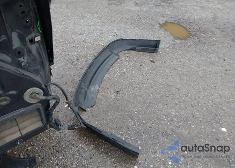 2018 Ford Fusion Hybrid Titanium from USA, damaged, VIN 3FA6P0RU6JR205714